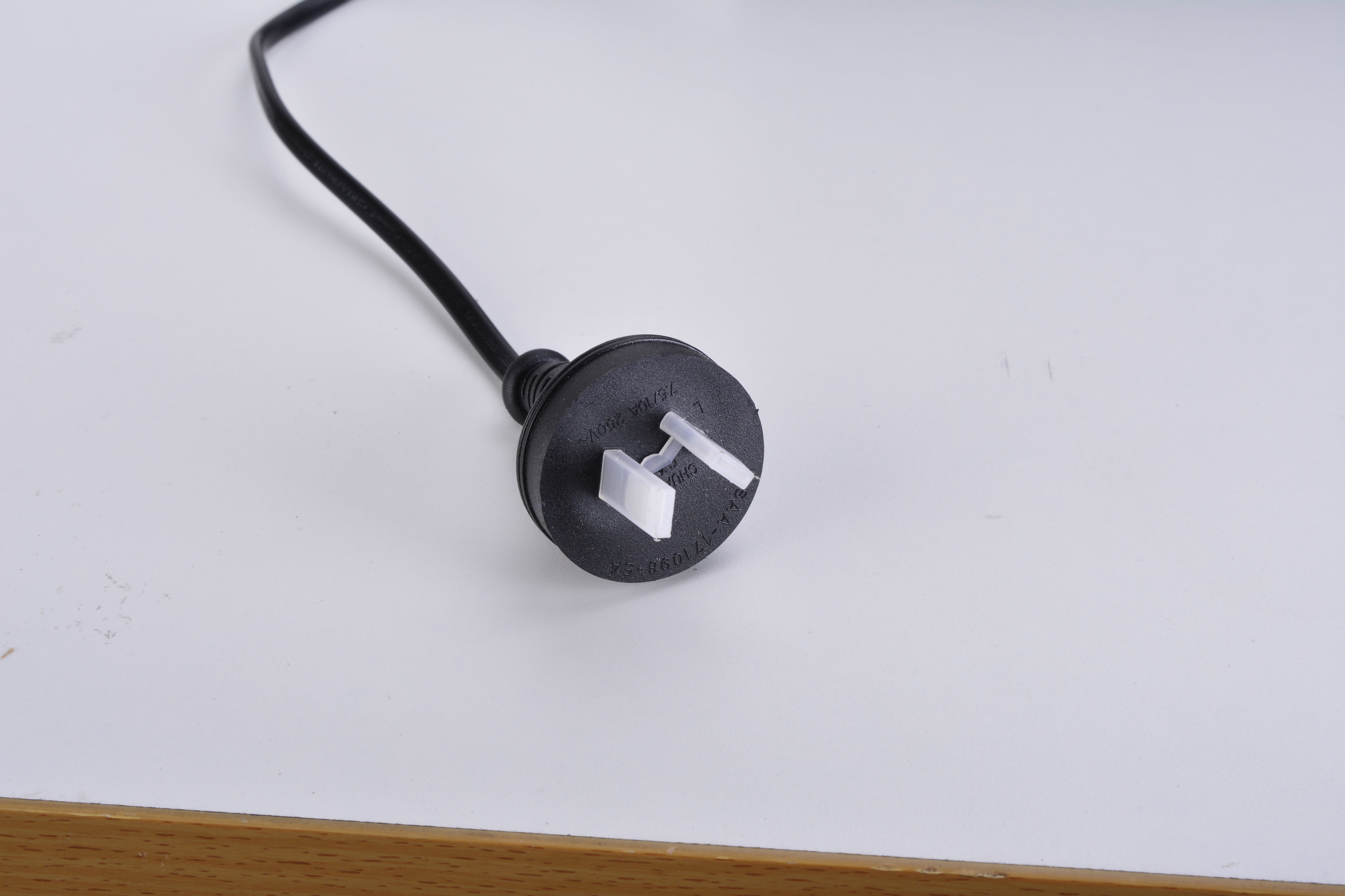 Flora Food Vacuum Sealer Machine-Dry Moist Food - 110W, 80Kpa-FL-FVS-2686 01 with 3 Months Warranty - Cash for Pickup Only